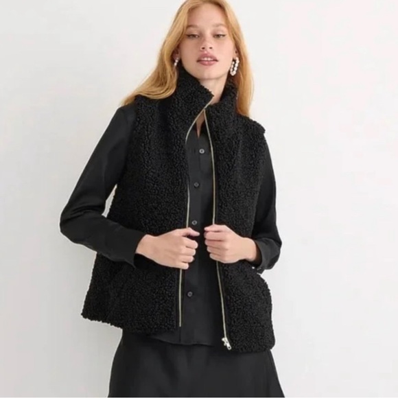 J. Crew Jackets & Blazers - Jcrew Black Sherpa Vest Size XXS - fits like a S
